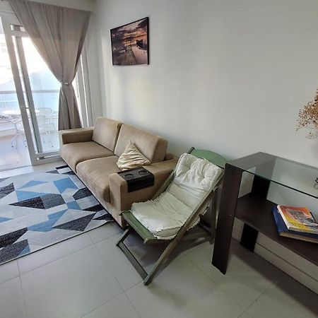 Apartamento Frente Para A Piscina A Uma Quadra Da Praia Florianopolis Exterior photo
